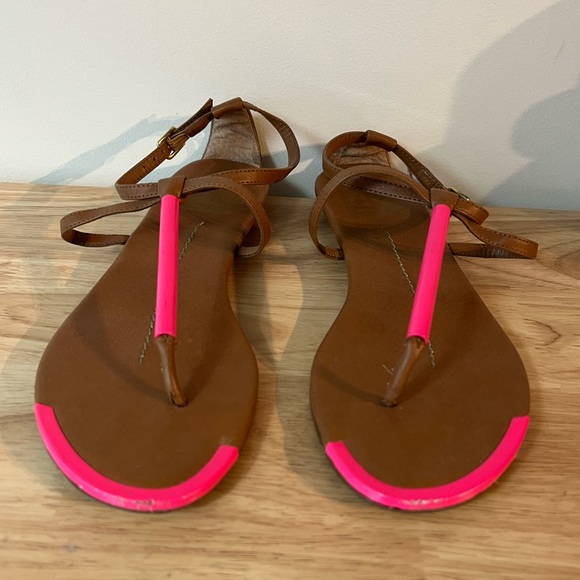 Dolce Vita sandals, hot pink and tan - Picture 1 of 8